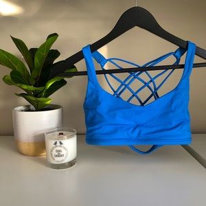 Lululemon Free to be Wild